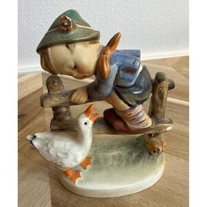 Goebel Hummel Figurine 195 2/0 TMK 2 "Barnyard Hero" Boy on Fence W. Germany '48